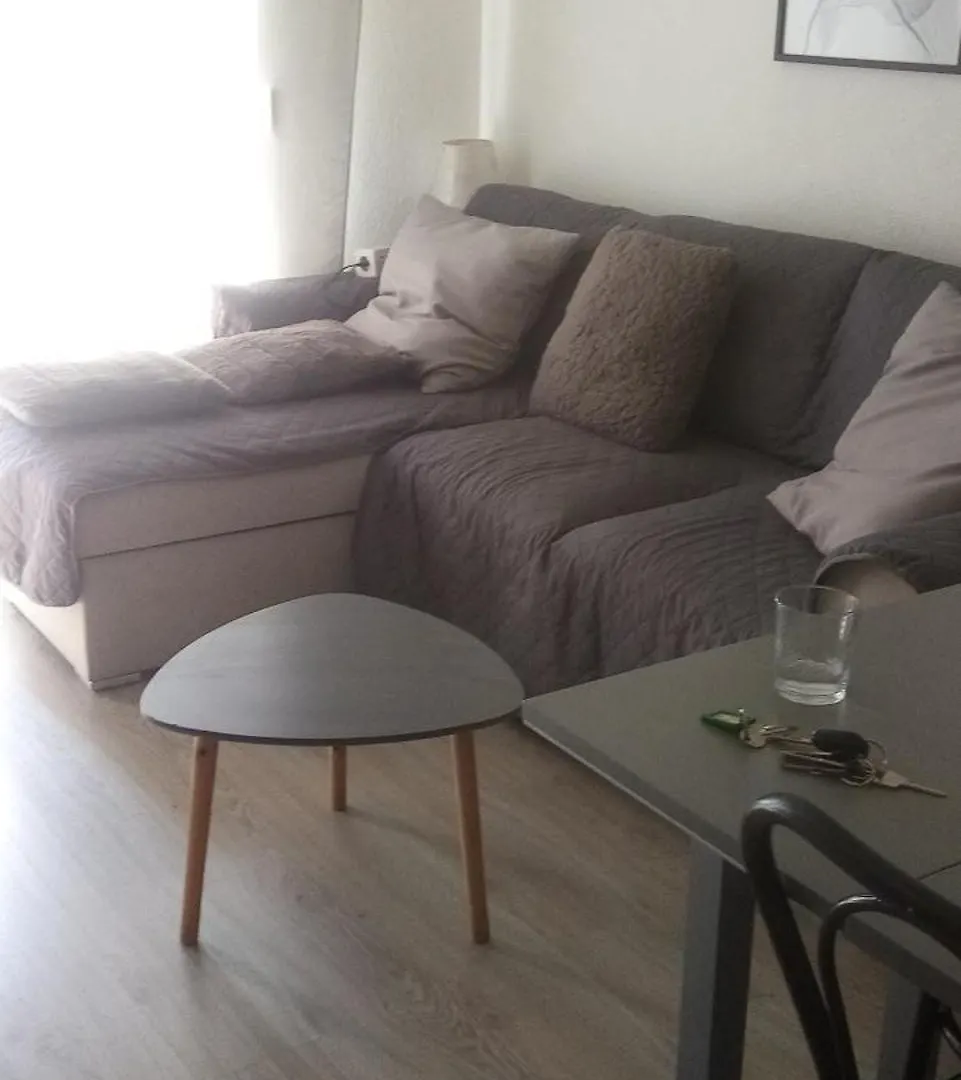 아파트 Comme Chez Vous Troisieme Etages Sans Ascenseur Tout Equipe Climatisation 엠푸리아브라바